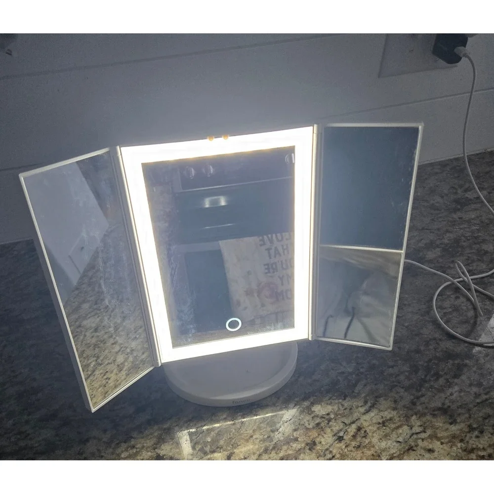 Fancii Tri-Fold LED Lighted Vanity‎ Makeup Mirror 1x 2x 3x USB/Battery